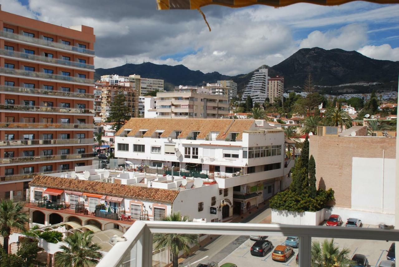 Cozy Apartment With First Line Seaview In Perfect Location, Near The Marina ベナルマデナ エクステリア 写真